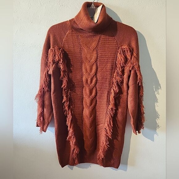 BTFBM Womens Burnt Orange Fall Sweater Size Medium with Fringe NWT - Picture 1 of 6